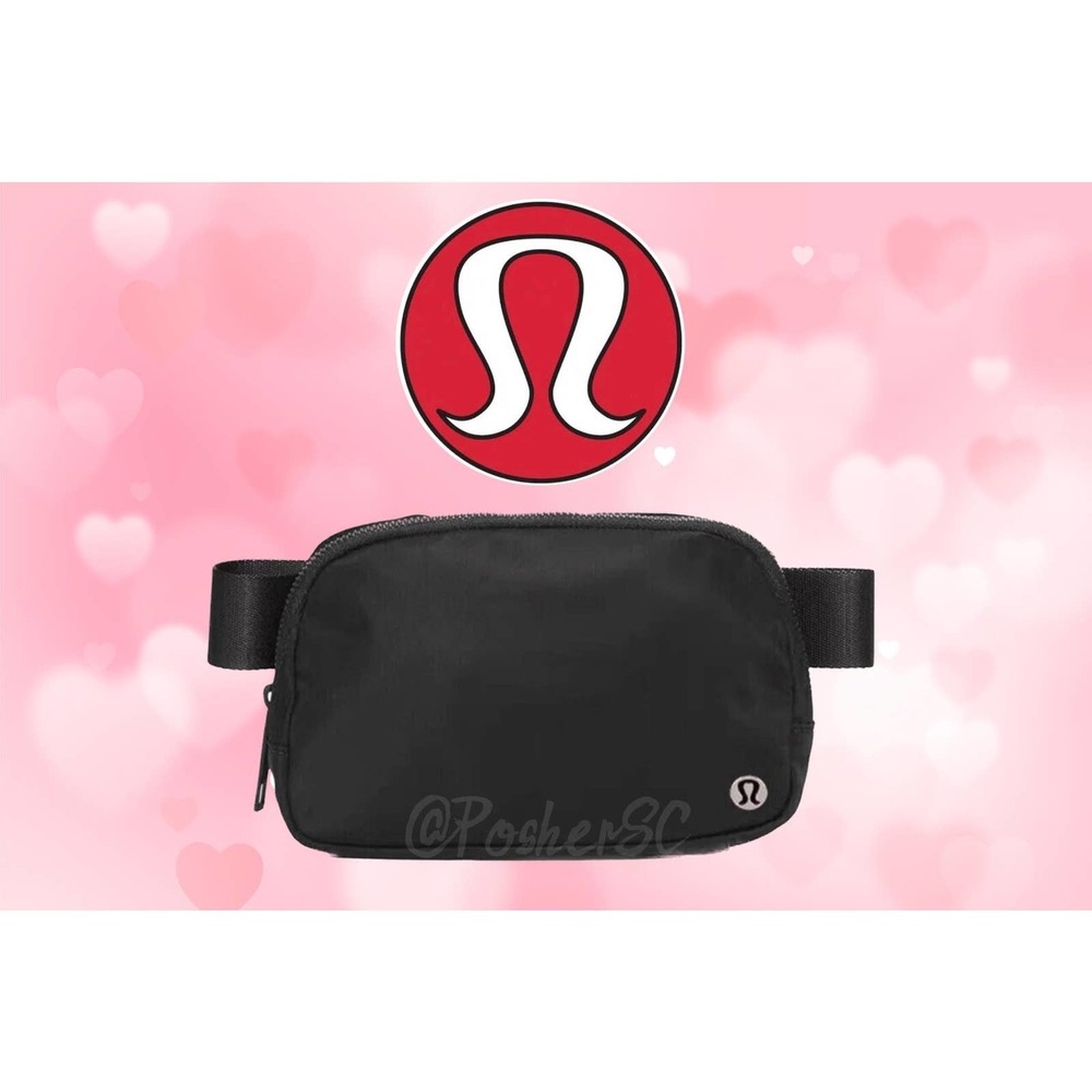 BNWT Black Original Lululemon Belt Bag OG ❤️
